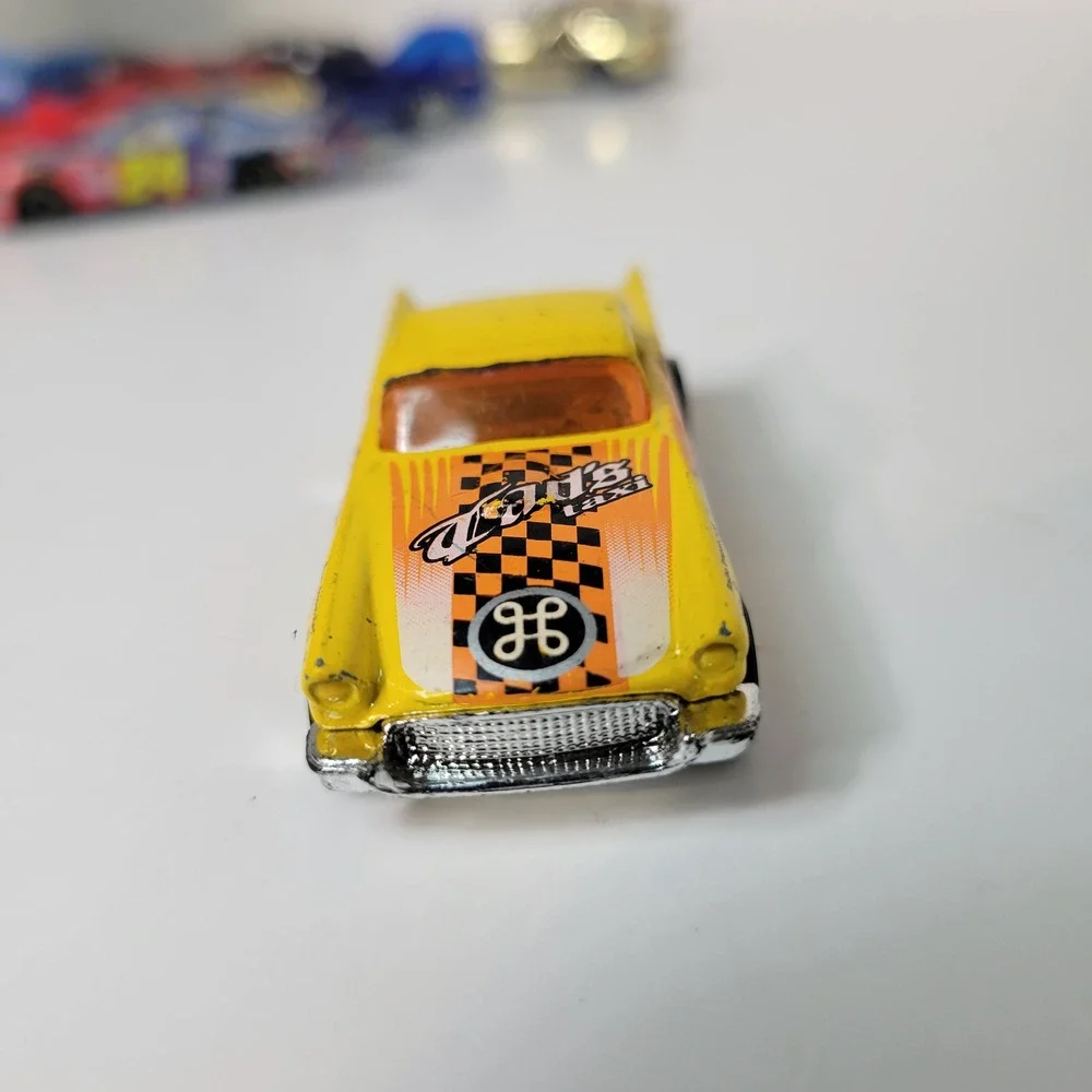 Hot Wheels 56 Ford T-Bird Tads Taxi Yellow‎ Diecast Car 1977 Vintage